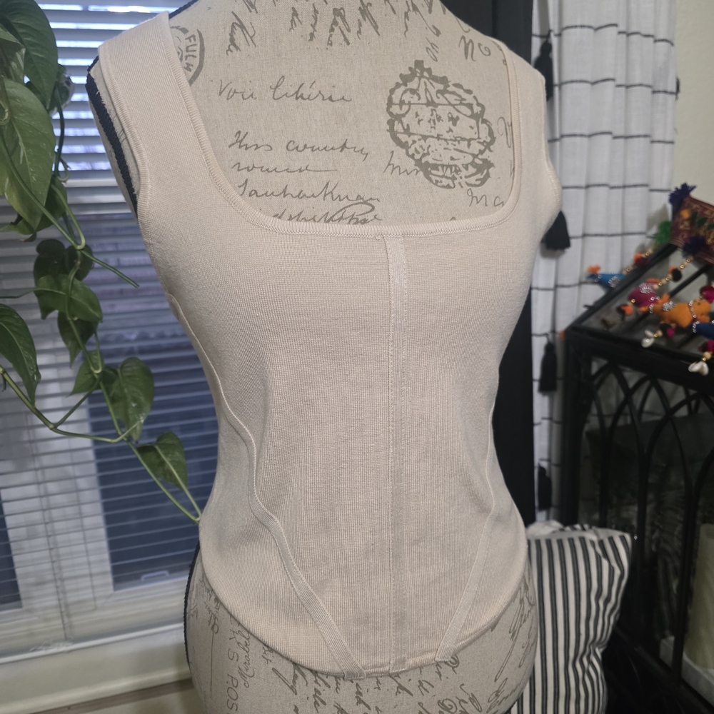 House of Harlow 1960 Cream Tank Top Crop Structured Soft